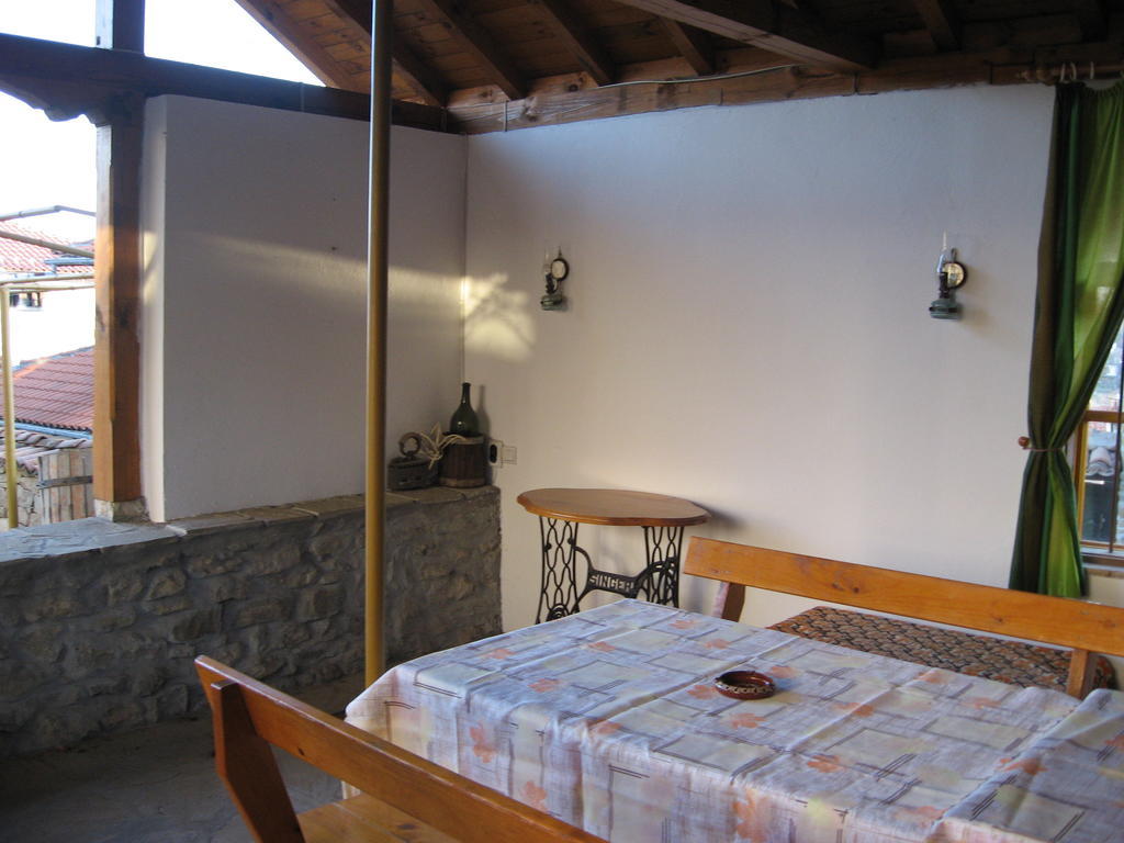 Guest House Astra Arbanassi Exterior foto