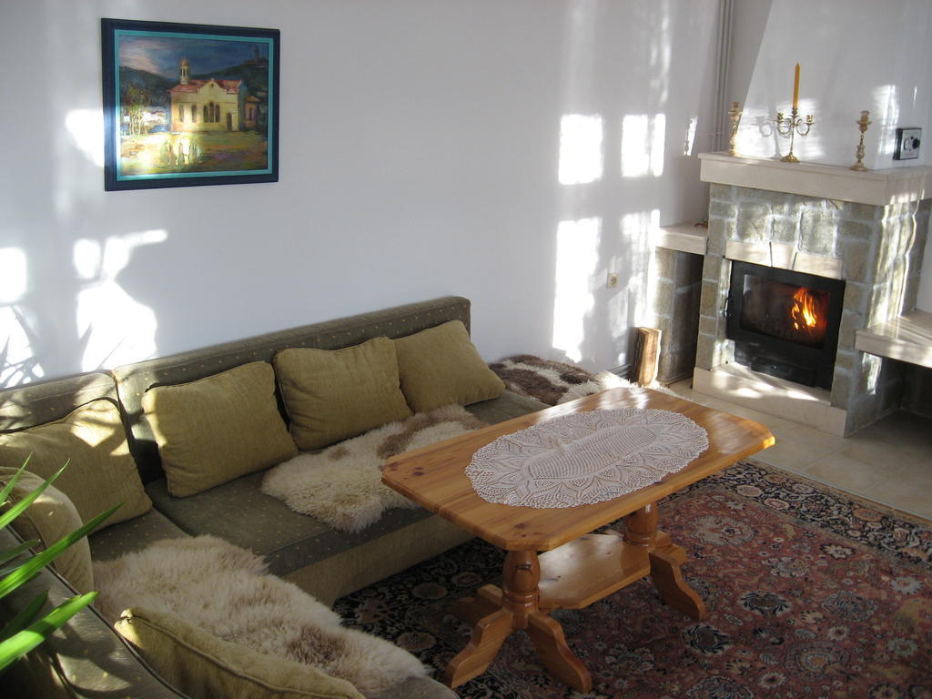 Guest House Astra Arbanassi Zimmer foto